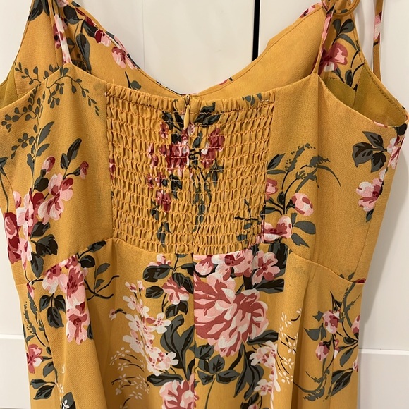 Floral sundress - Picture 3 of 3